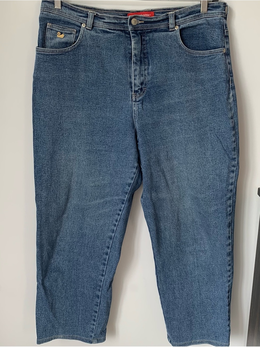 GLORIA VANDERBILT AMANDA TAPERED LEG CLASSIC BLUE DENIM JEANS SIZE 16